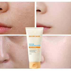 Lotion corporelle hydratante et éclaircissante OEM à l'acide kojique, à l'acide hyaluronique, au niacinamide et à la vitamine C pour adultes 300ml - Product Image 4