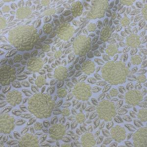 Tela Brocada Metálica 3D 100% Poliéster con Patrón Bordado para <span class=keywords><strong>Prendas</strong></span> <span class=keywords><strong>de</strong></span> Niñas <span class=keywords><strong>y</strong></span> Niños - Product Image 3