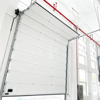 Puerta seccional industrial operativa de alta velocidad de 0,2-0,3 m/s con diseño antipellizco para uso en logística y almacén