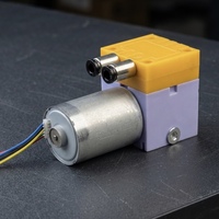 Mini pompe à vide de haute qualité / Pompe à air électronique silencieuse sans balais à micro-diaphragme 12V DC 32BZ 2-3,7L/min sans huile
