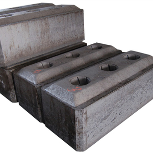 Khối <span class=keywords><strong>anode</strong></span> <span class=keywords><strong>Carbon</strong></span> nung sẵn sử dụng độ dẫn điện mạnh cho vật liệu chịu lửa nhôm điện phân - Product Image 1