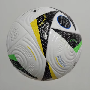 Venta al por mayor de fábrica 2026: Balón de fútbol de PU de alta calidad con unión térmica, profesional, para entrenamiento, tamaño 5, personalizable. - Product Image 3