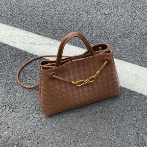Bolso Tote Pequeño con Patrón Tejido para Mujer Bolsos Hobo de Cuero PU Regalo para Mujer - Product Image 3