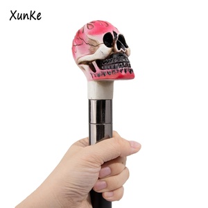 Canne de Marche Crâne Flamme Rose Noire en Résine Personnalisée Cadeau d'Halloween Canne de Marche Décorative Créative d'Horreur - Product Image 5