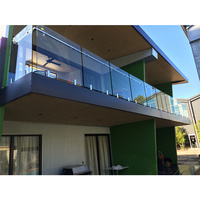 Prêt à expédier facile à installer garde-corps en verre sur mesure garde-corps en plexiglas garde-corps extérieur en verre en acier pour balcon