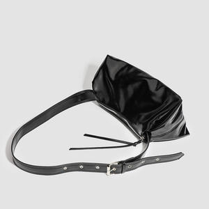 Sac à bandoulière de luxe tendance en PVC, forme oreiller, fermeture éclair, étanche, pour femme - Product Image 3