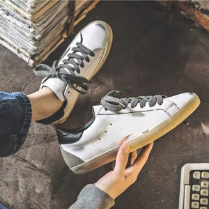 Chaussures de créateur de luxe en cuir véritable chaussures décontractées pour hommes faire de vieilles baskets dorées célèbres <span class=keywords><strong>étoile</strong></span> pour femmes chaussures de sport - Product Image 5