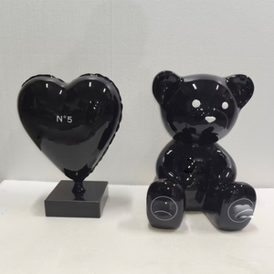 Pronta Consegna: Scultura in Resina di Alta Qualità con <span class=keywords><strong>Palloncino</strong></span> a <span class=keywords><strong>Cuore</strong></span> e Orso, Decorazione per la Casa Fatta a Mano - Product Image 4