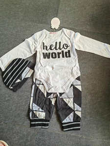 Liquidation : Ensembles de barboteuses pour bébés avec pantalons, surplus d'usine, combinaisons pour filles, ensembles 2 ou 3 pièces - Product Image 6