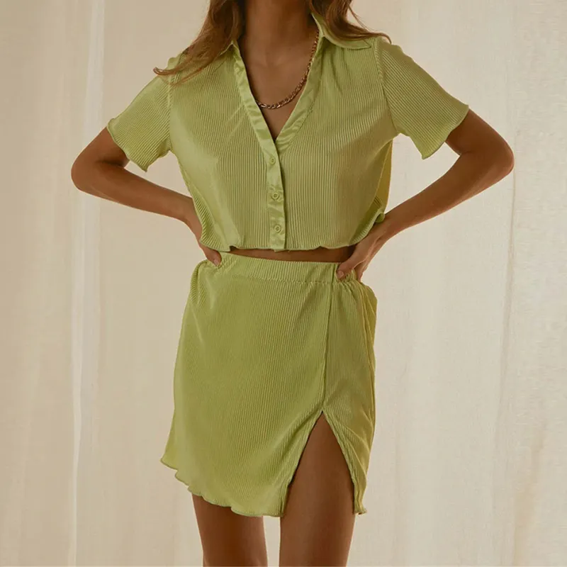 Factories OEM Turn Down Collar Deep V Neck Ruffles Short Crop Top Split Mini Ruffle Skirt Custom Women 2 Pieces Suits