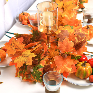 Guirlandes artificielles de feuilles d'érable d'automne de 1,80 m, feuilles noires et rouges, décoration d'Halloween pour la maison, accessoires d'extérieur - Product Image 3