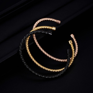 Pulsera de Cable de Acero Inoxidable de 63 mm, Diseño Abierto, Joyería de Moda Unisex, Oro Rosa, Oro Negro - Product Image 3