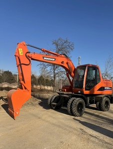 รถขุดล้อยาง Doosan DH150W-7 มือสอง ขนาด 15 ตัน รุ่นปี 2024 พร้อมบุ้งกี๋ขุดยาง สำหรับงานถนนหลวง - Product Image 1