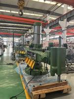 Mesin Bor Radial Kepala Putar Universal Z3150 Multi-Sudut dengan 360 °   Spindle Miring untuk Lubang Miring