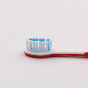 Brosse à dents manuelle colorée pour enfants avec ventouse et poils haute densité, motif Smiley Face - Product Image 4
