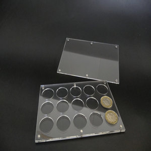 उच्च गुणवत्ता स्पष्ट एक्रिलिक पेपेक्स सिक्का डिस्प्ले रैक चुंबक ढक्कन के साथ लेजर कट छेद - Product Image 5