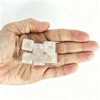 Ensemble de dés en acrylique personnalisés effet jade rose marbré, points en forme de cœur dorés, dés en résine à 6 faces pour jeux de rôle sur table