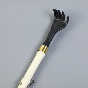 خدوش ظهر قابل للفصل اثنين في واحد وخدوش حكة بلاستيكية جديدة للبيع بالجملة ألعاب ترويجية لمتعة الرجل العجوز - Product Image 3