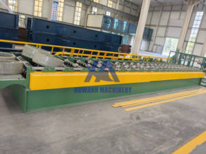 Nouvelle machine automatique de fabrication de panneaux sandwich en polyester à prix abordable Machine de fabrication de panneaux muraux légers pour la fabrication de panneaux - Product Image 3