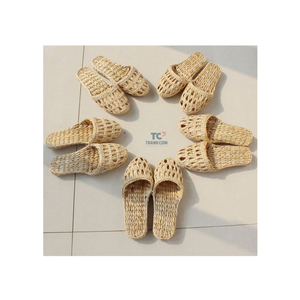 รองเท้าแตะผักตบชวาธรรมชาติสไตล์คลาสสิกสำหรับออกไปเที่ยวปิกนิกชายหาดที่เป็นเอกลักษณ์รองเท้าแตะผักตบชวาสำหรับผู้หญิง - Product Image 3