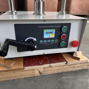 Equipo de prueba triaxial electrónico para control de tensión de suelo Aparato y máquina triaxial de 220V - Product Image 6
