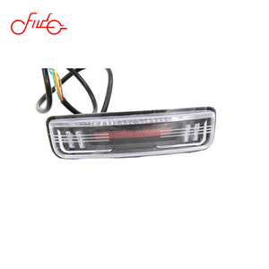 Feux arrière de <span class=keywords><strong>moto</strong></span> 12V en plastique clignotants à LED avec miroir ionique séparé - Product Image 2