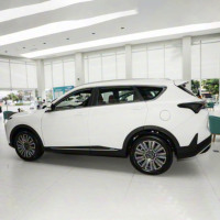 Voiture en Stock 2025 Jetour X70 PLUS SUV 1.5T 7 Places avec Sièges en Tissu Traction Avant Direction à Gauche Taille Pneus R19 Provenant de Chery 2024