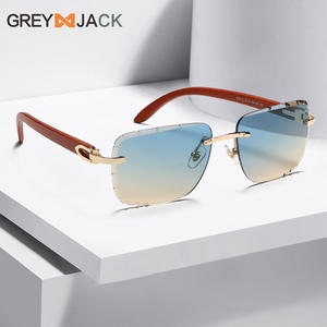 แว่นกันแดดกรอบสีเทา รุ่น Jack Frameless เลนส์ PC กรอบสีทอง ป้องกันรังสียูวี 400 สำหรับทุกเพศ ทรงสี่เหลี่ยม รุ่น 3 Protection - Product Image 4