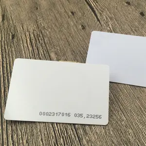 Devam eden sıcak satış özelleştirilmiş yazdırılabilir boş RFID kartlar 0.85mm PVC kart