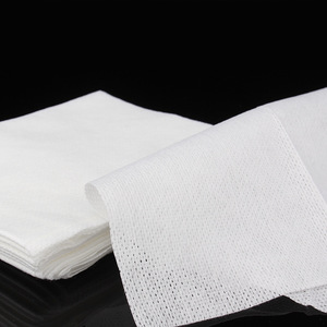 Lingettes nettoyantes pour tatouage Yuanyun 24cmx15cm 50pcs Gaze jetable de haute qualité pour soins post-tatouage - Product Image 3