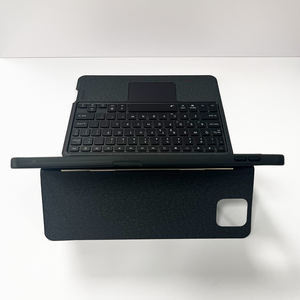 Teclado Magnético al por Mayor con Funda Ajustable Multiángulo para Xiaomi Pad 8 Pro, Retroiluminación RGB, Desmontable - Product Image 4