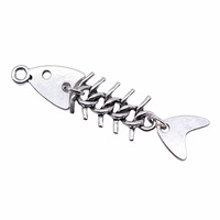 Breloque squelette de poisson articulé 46x11mm en alliage de zinc argent antique pour tirette de fermeture éclair de sac de pêcheur