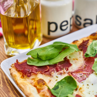 Qualité garantie Speck italien tranché 90g goût italien typique emballage sous vide Style séché boîte emballage pour l'exportation fabriqué en Italie