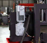 Scie à ruban industrielle robuste pour métaux avec serrage hydraulique pour la découpe de matières premières en lots