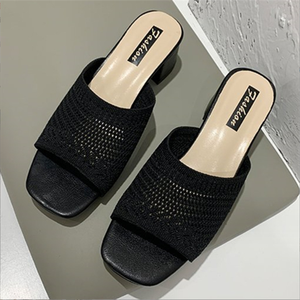 Großhandel Freizeit schuhe Slide Girls Fancy Sandals Damen Wohnungen Damen Hausschuhe - Product Image 5