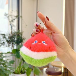 Set de Llaveros de Peluche de Frutas y Verduras Coloridos, Lindos Juguetes de Peluche de Calabaza, Zanahoria, Mango, Piña y Sandía para Niños - Product Image 6