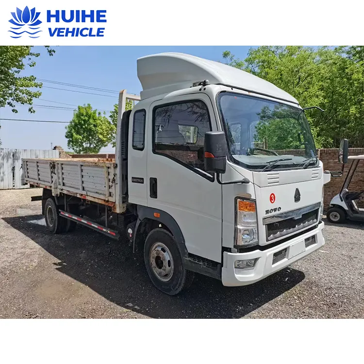 รถบรรทุกขนาดเล็ก2017 LHD Hino รถบรรทุกรถกระบะ4x2เครื่องยนต์ดีเซลรถตู้สีรถ