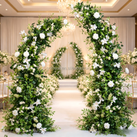 Arche florale haut de gamme de style européen en roses artificielles pour décoration de mariage vintage, arrangement floral en forme de corne pour toile de fond