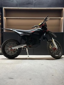 E-XE 880 <span class=keywords><strong>Enduro</strong></span> <span class=keywords><strong>Moto</strong></span> Elettrica da <span class=keywords><strong>Enduro</strong></span> 39kW, 880N.m di Coppia, Forcella USD Regolabile 300mm, Più Potente della Sur-Ron Ultra Bee - Product Image 5