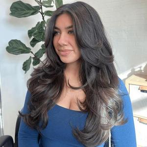 <span class=keywords><strong>Coiffure</strong></span> pour <span class=keywords><strong>femme</strong></span>, fabriquée à la machine, style Europe-Amérique, raie au milieu, longue, ondulée, dorée, à couches, avec frange rideau bouclée - Product Image 2