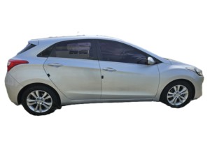 2012 para I30, volante a la izquierda, diésel turbo, hatchback, coche usado coreano para exportación, automático, tracción delantera, 5 asientos, cuero, cámara trasera - Product Image 2