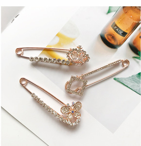Broche de cristal con diamantes de imitación para hombre y mujer, accesorios para joyería, corona, mariposa, Hijab - Product Image 6