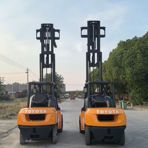 Montacargas de 5 Toneladas para Motor Diésel Toyota FD50, 80% Original, Piezas de Montacargas de Segunda Mano de Japón, Montacargas de Combustión Interna - Product Image 4