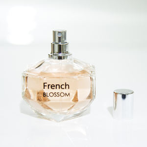 Parfum <span class=keywords><strong>de</strong></span> qualité 100 ml Parfum Femme Notes florales Eau <span class=keywords><strong>de</strong></span> Parfum Spray Moins cher Orientale & Florale Sexy Cologne pour femmes Parfum 15002 - Product Image 5