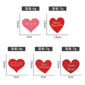 Broche Divertido y Personalizable con Frases Inspiradoras y Motivadoras, Pin Creativo con Forma <span class=keywords><strong>de</strong></span> Corazón Rojo, Insignia <span class=keywords><strong>de</strong></span> Zinc Fundido - Product Image 5