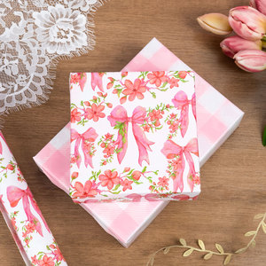 Papel de embalaje original de color rosa en forma de lazo, con diseño floral y estampado en cobre, para el Día de la Madre - Product Image 4