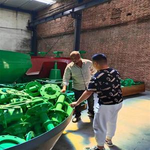 छोटे पैमाने पर गोल्ड वॉशिंग प्लांट एज रनर मिल 1100 1200 1600 गोल्ड अयस्क ग्राइंडिंग राउंड रोलर वेट पैन मिल मशीन - Product Image 4