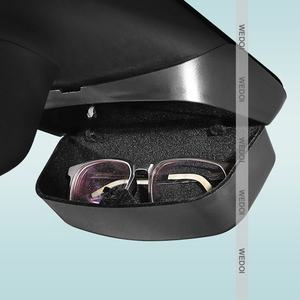 Soporte <span class=keywords><strong>de</strong></span> gafas <span class=keywords><strong>de</strong></span> sol para Tesla Model 3, caja <span class=keywords><strong>de</strong></span> cristal para espejo retrovisor interior, llavero para Tesla Model 3, novedad <span class=keywords><strong>de</strong></span> 2023 - Product Image 1
