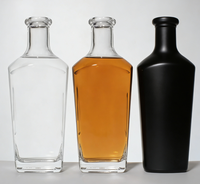 Botol Anggur Kaca 700ml 750ml Grosir Pabrik, Dapat Didaur Ulang, untuk Vodka, Whisky, Rum, dengan Tutup Gabus