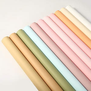 Embalaje para Floristería Papel de Envoltura Impermeable para Ramo de Flores Estilo Coreano con Borde Dorado Venta al por Mayor Barato - Product Image 3